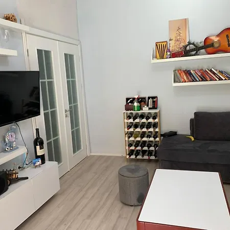Apartment Golem *